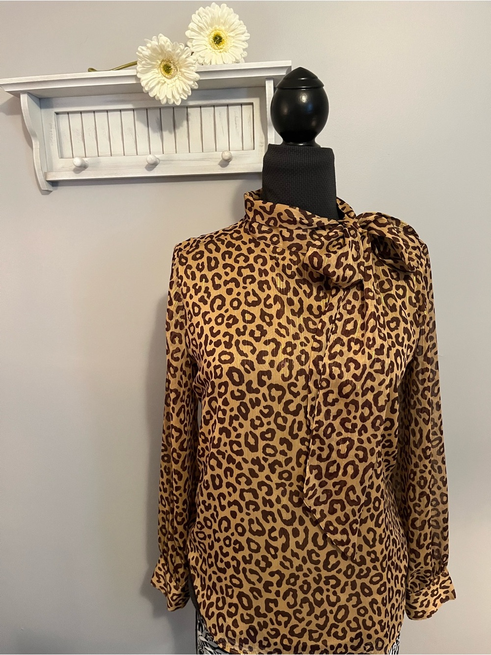 Ann Taylor Leopard Print Tie-Neck Blouse - Beige & Brown EUC